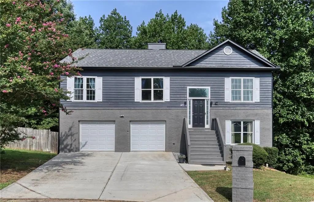 2490 Riverwood Spring, Ellenwood