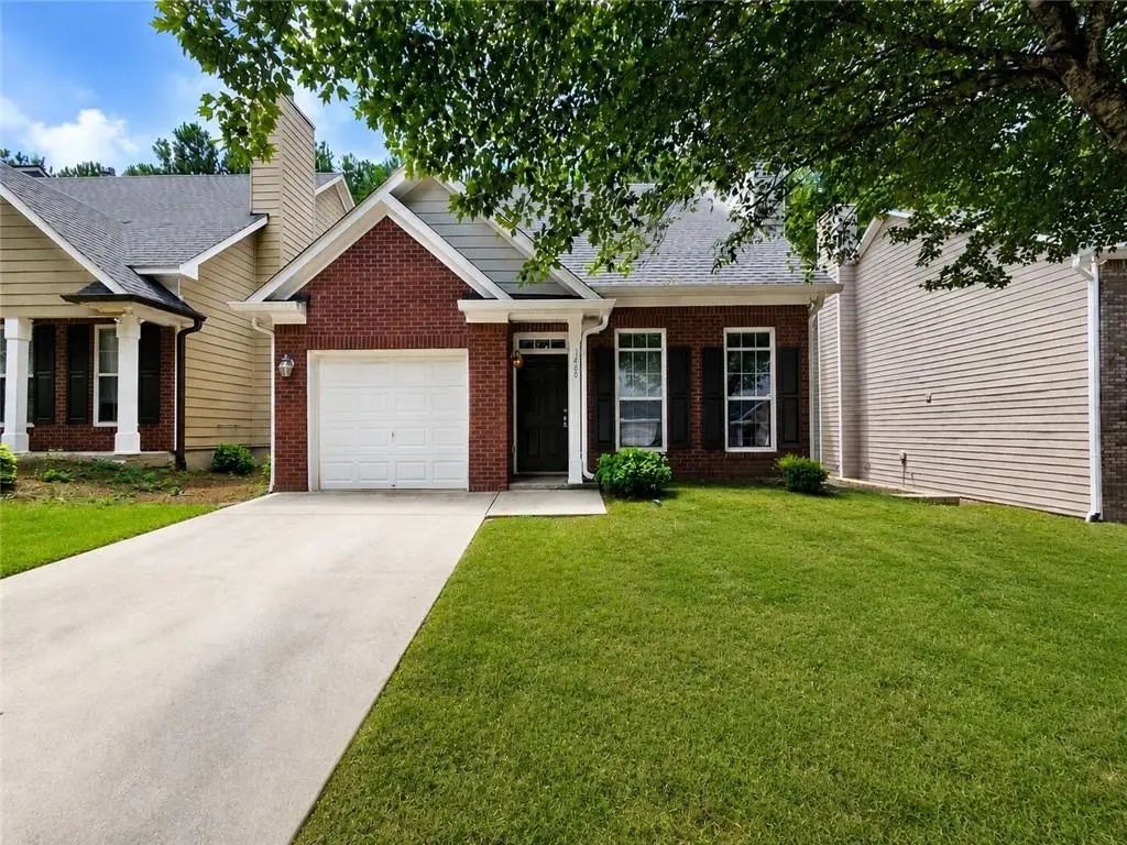 1456 Gates Circle Se, Atlanta