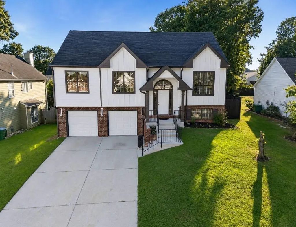 6802 Magnolia Park Drive, Norcross
