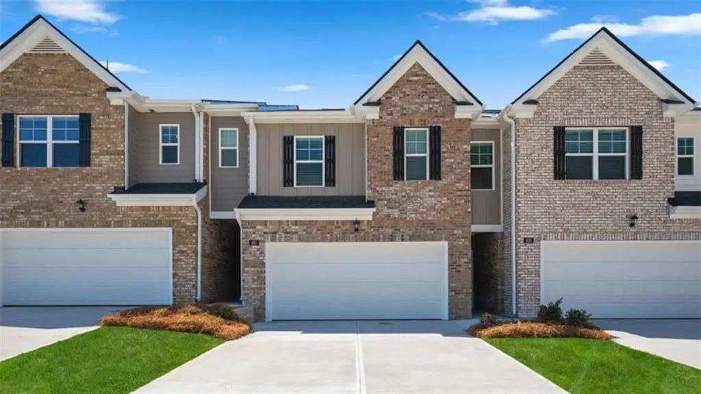500 Silver Moon Drive, Loganville