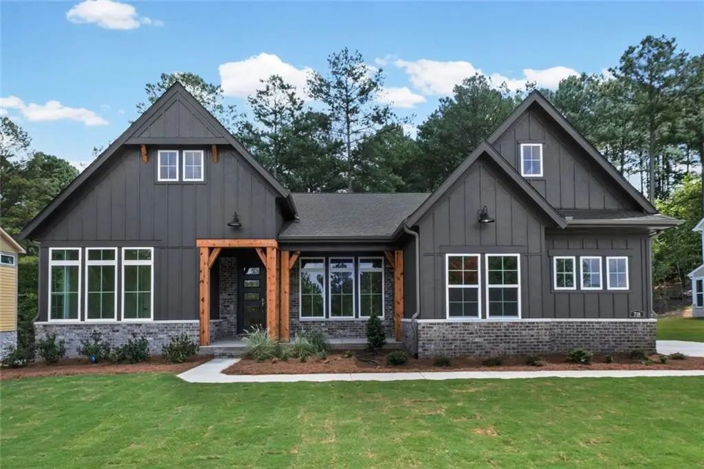 718 Conley Drive, Canton