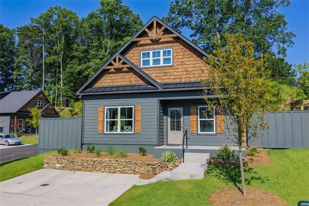 119 Red Cloud Walk, Waleska