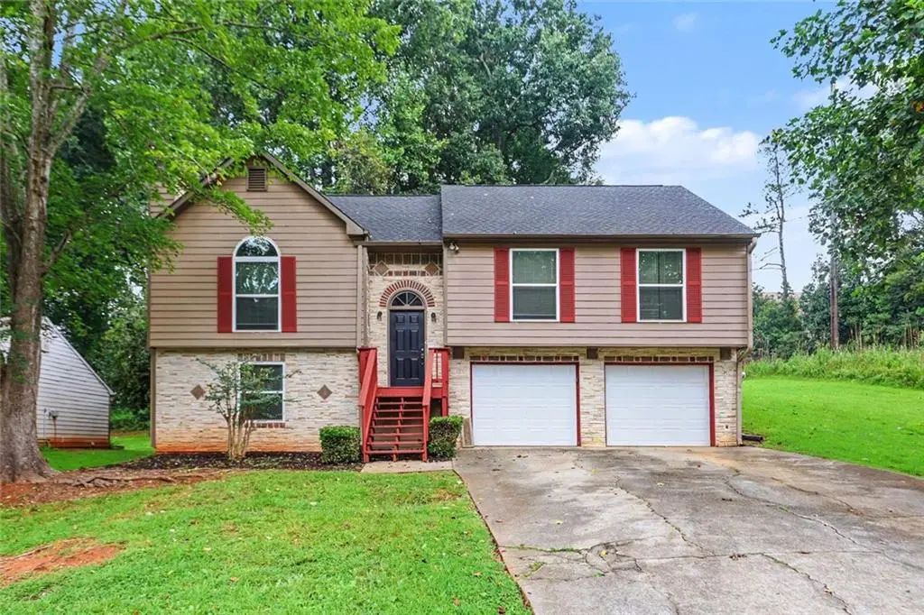 1476 Chaseway Circle, Powder Springs