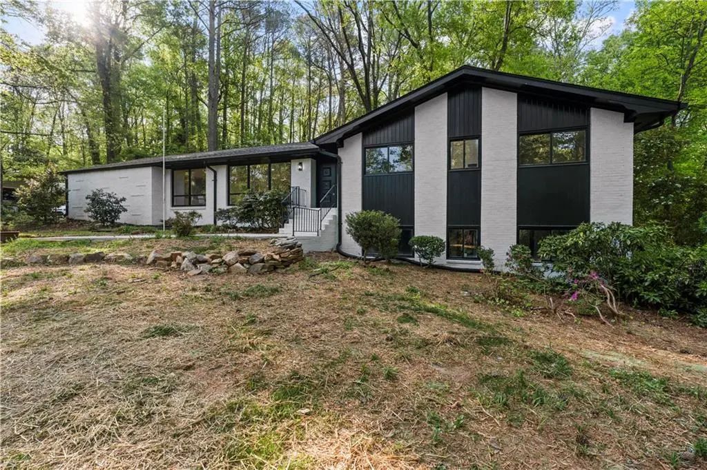 5253 Oxbow Road, Tucker