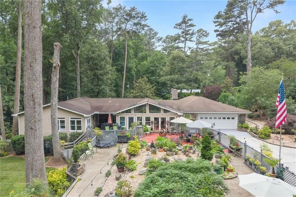 3380 Fawn Trail, Marietta