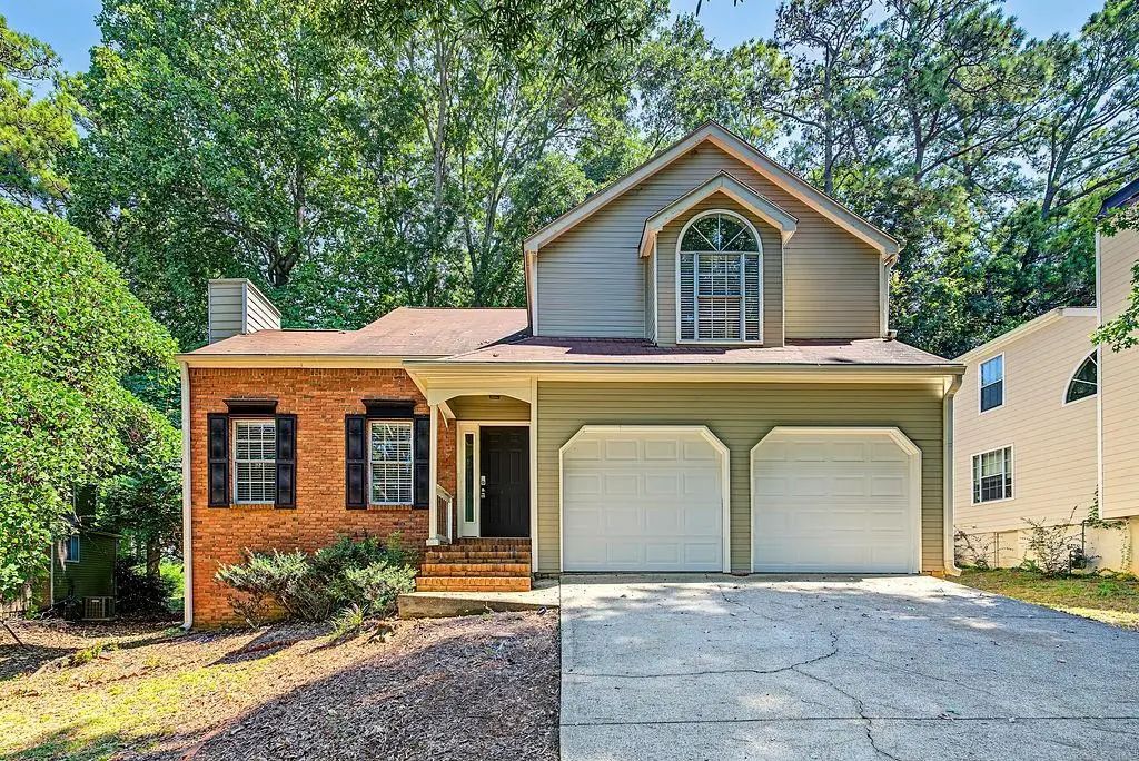 1009 Cobb Place Manor Drive, Marietta