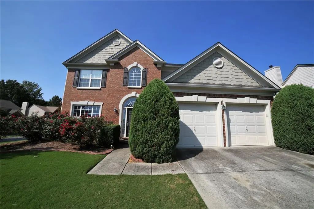 8305 Grenadier Trail, Suwanee