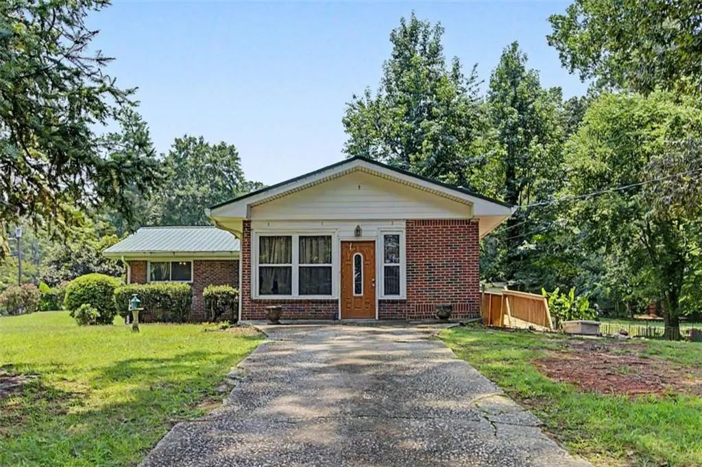 5512 Andrew Drive, Mableton