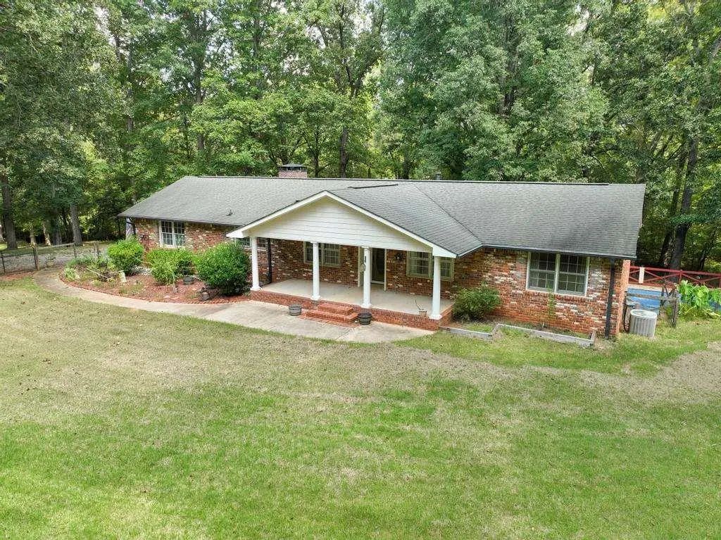 783 Lester Mill Road, Locust Grove