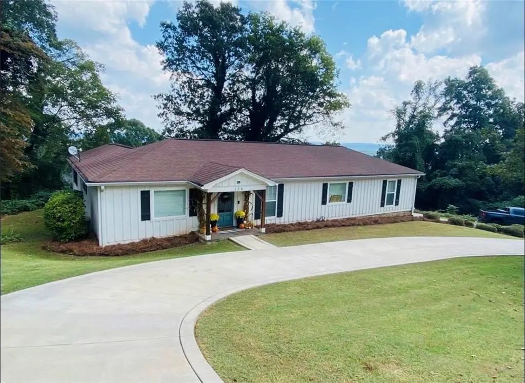 120 Victory Drive, Calhoun