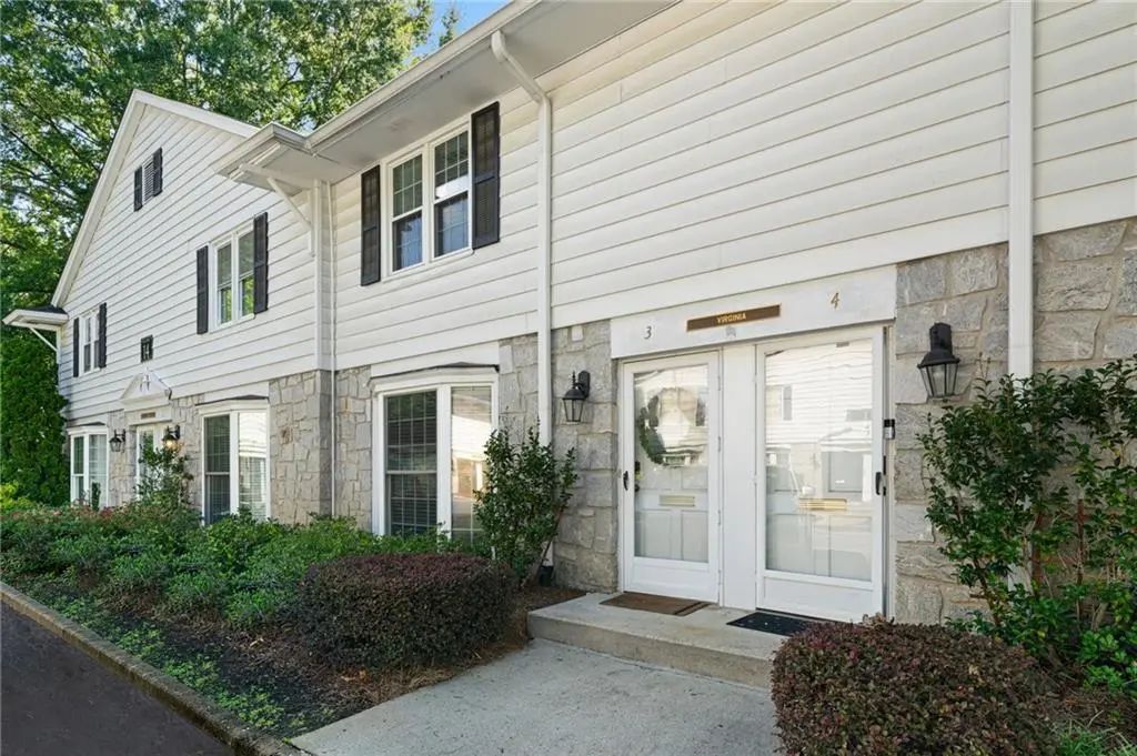 Unit Va3 - 136 Peachtree Memorial Drive, Atlanta