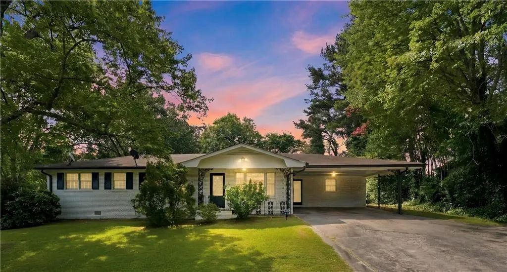6803 Queen Mill Road Se, Mableton
