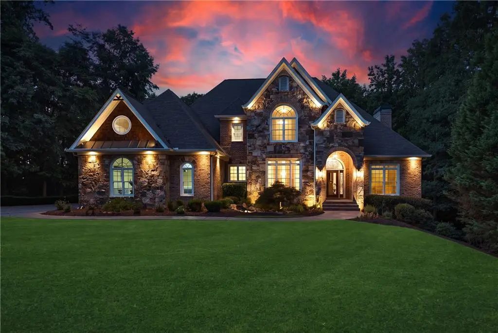 2140 Tee Drive, Braselton