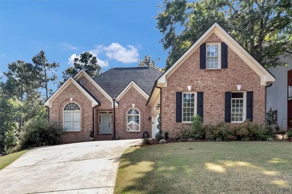 1003 Maple Creek Drive, Loganville