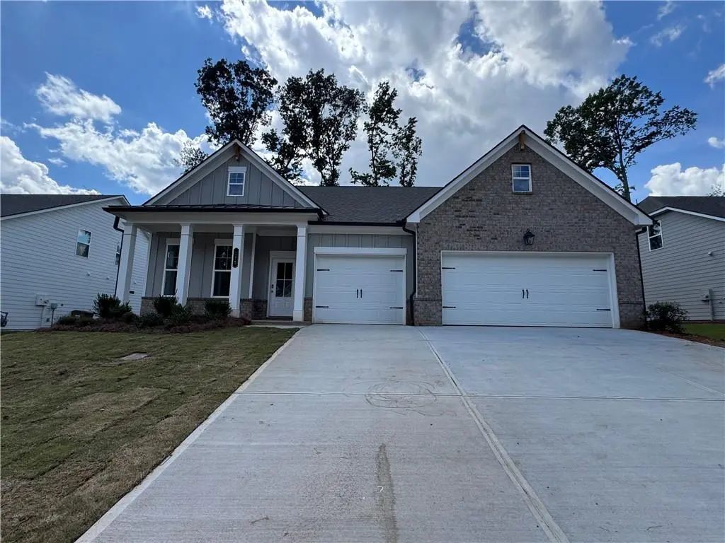 279 Rosewood Park Drive, Hoschton