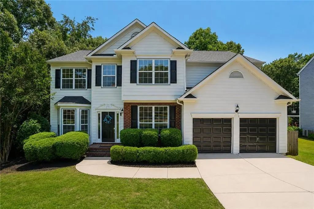 6815 Grand Magnolia Drive, Sugar Hill