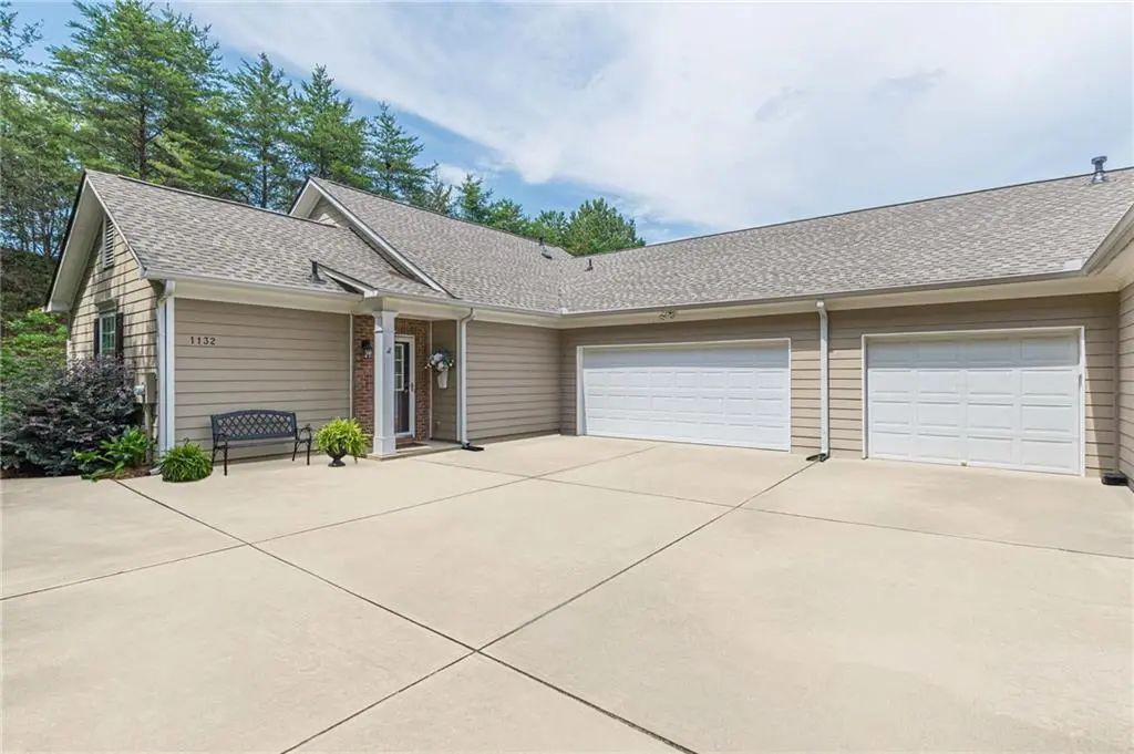 1132 Camry Circle, Dallas