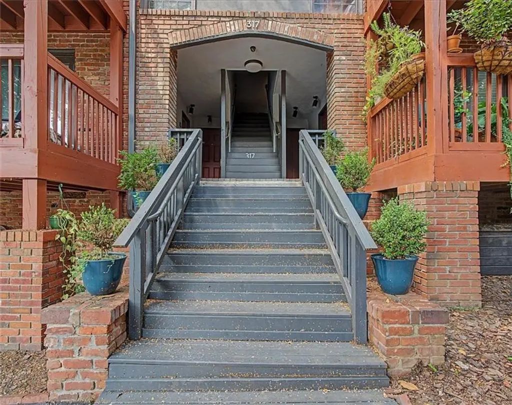 Unit 7 - 317 8th Street Ne, Atlanta