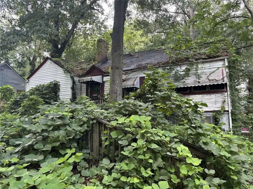 1895 Maywood Place Nw, Atlanta