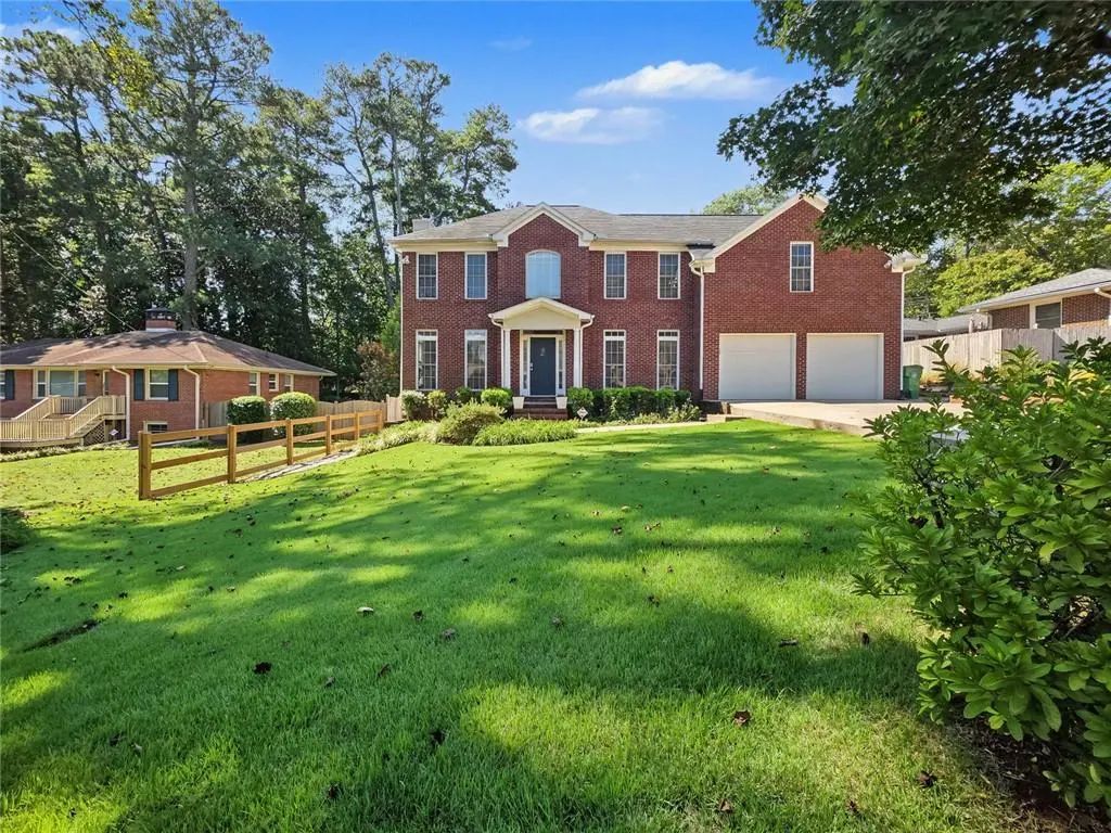 1886 Briarlake Circle, Decatur