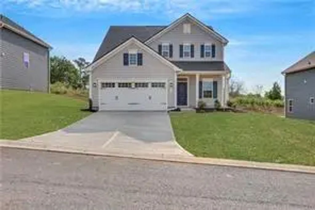 279 Oakleigh Drive, Calhoun