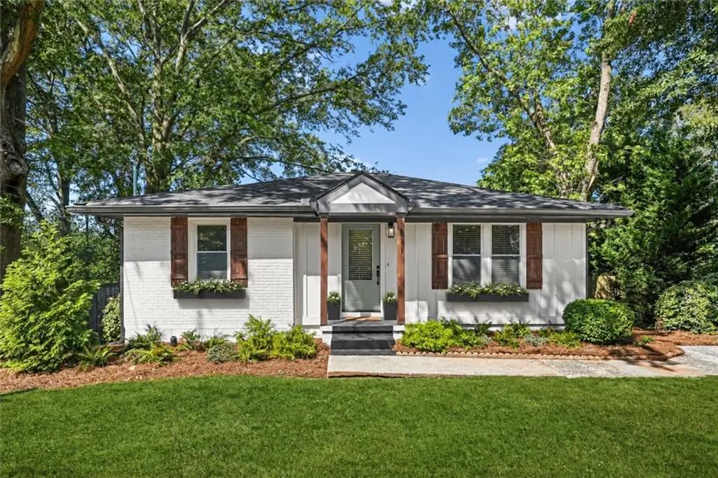 811 Mclinden Avenue Se, Smyrna