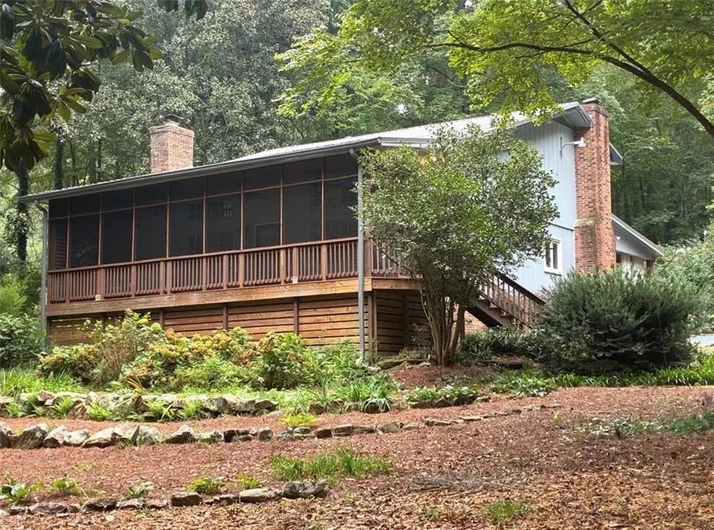 655 Mays Road, Stockbridge