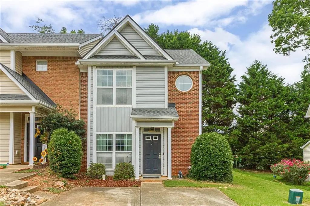 35 Pearl Chambers Drive, Dawsonville