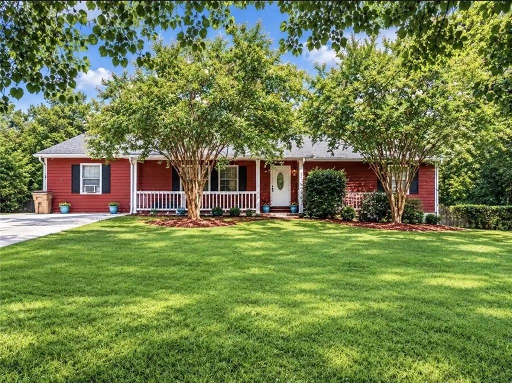 5846 Fox Run, Rex