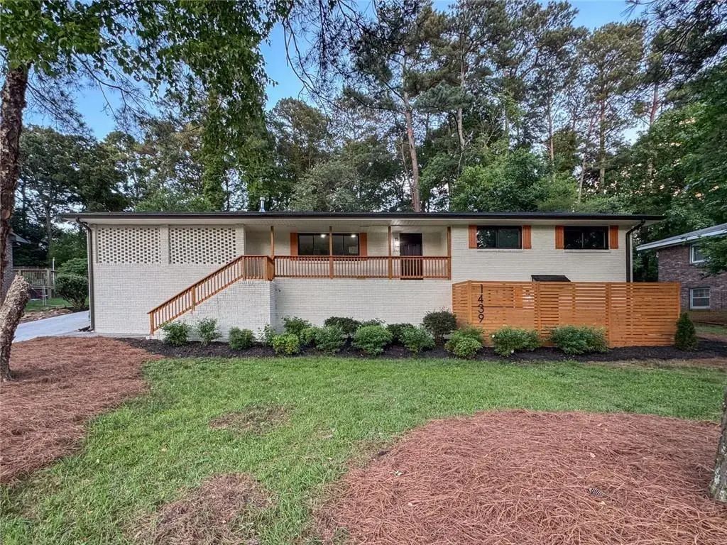 1439 Forest Lane Se, Marietta