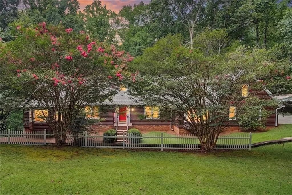 1244 Timberland Drive Se, Marietta