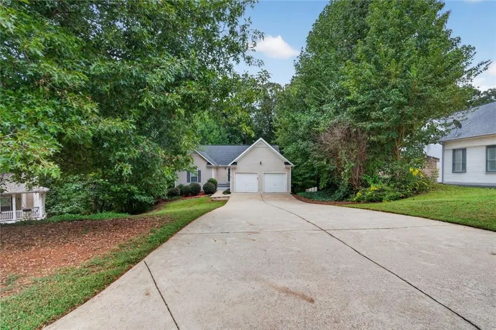 17 Mitchell Drive, Hiram