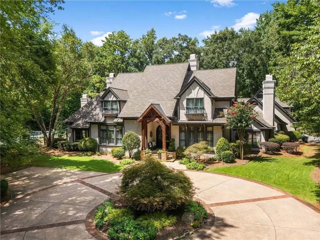 1940 Dinsmore Road, Milton