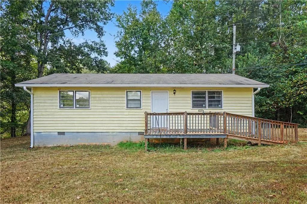 107 Hill Lake Road, Danielsville