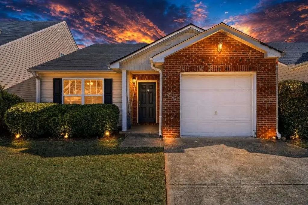 157 Alton Circle, Villa Rica