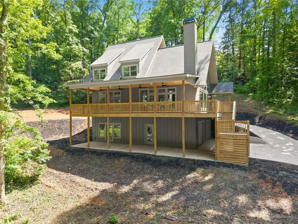192 Browns Point, Dawsonville