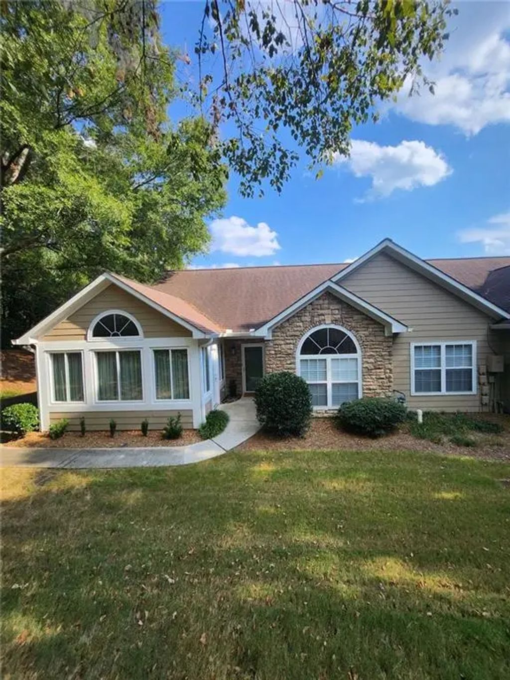 1906 Kolb Farm Circle Sw, Marietta