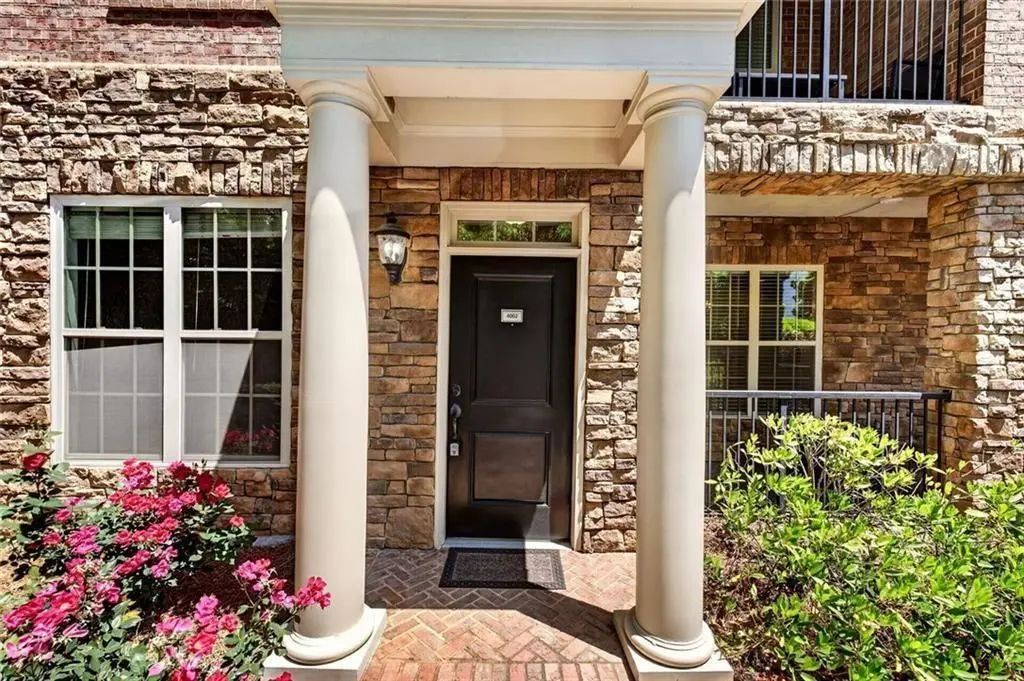 Unit 4002 - 2300 Peachford Road, Dunwoody