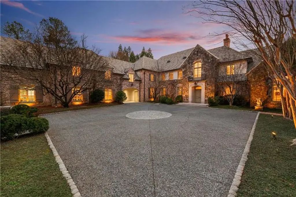 4380 Harris Trail Nw, Atlanta