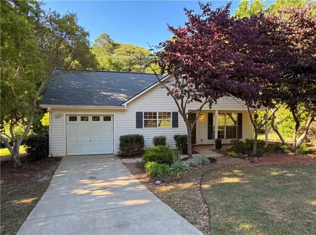 202 Bluff Court, Jackson