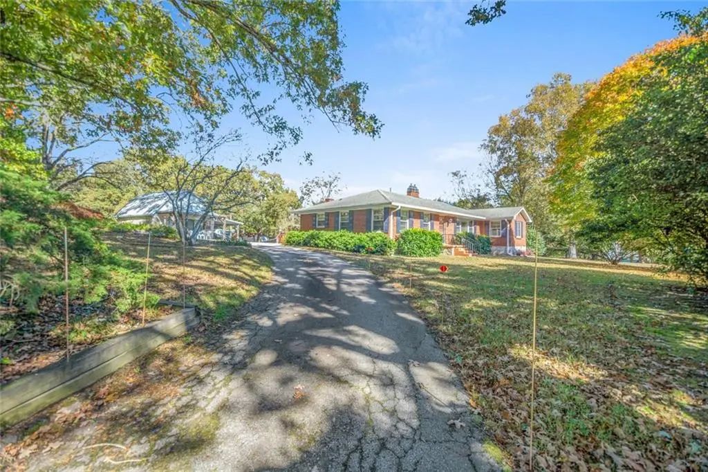 3749 Centerville Rosebud Road, Snellville