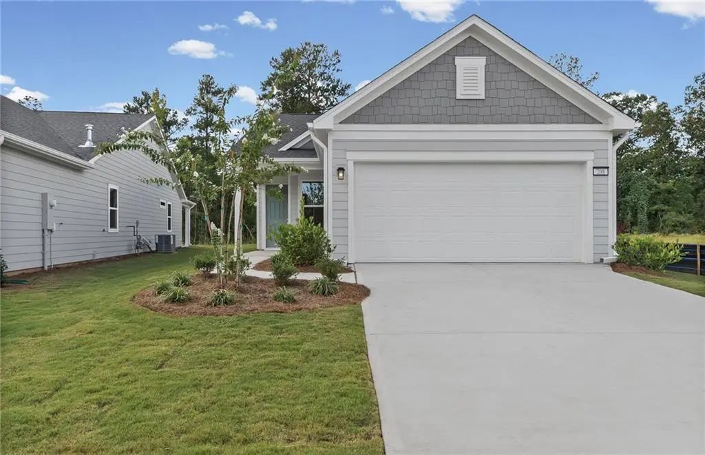 208 Ravenna Drive, Griffin