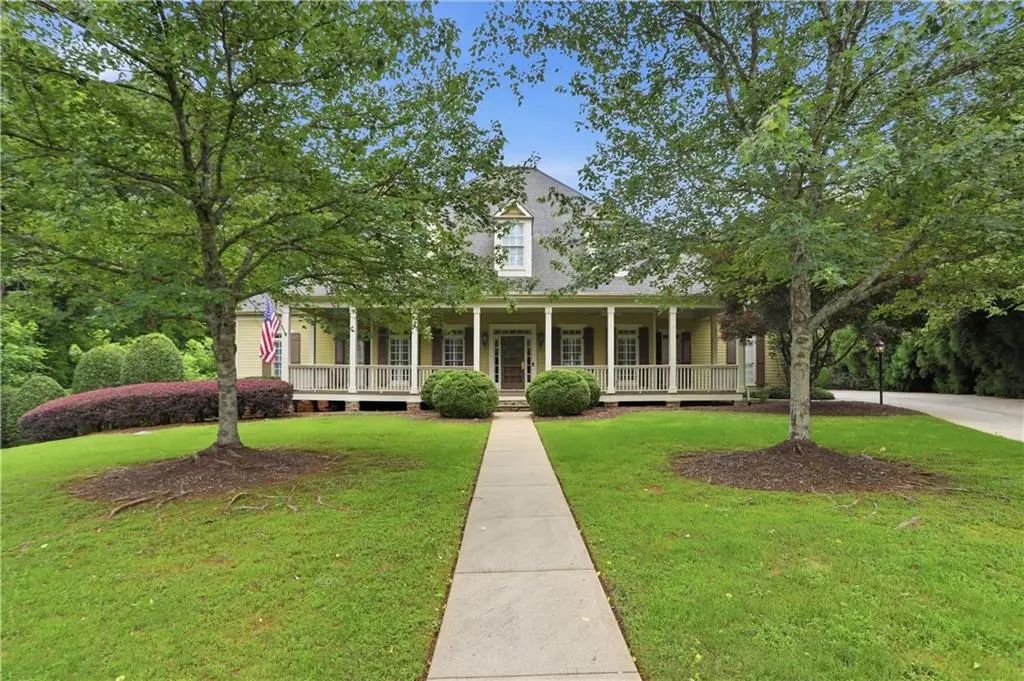 900 Treyburn Run, Alpharetta