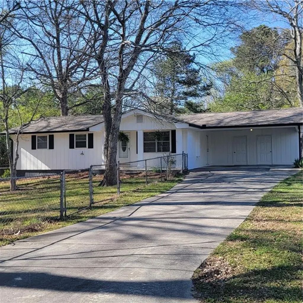 118 Meadows Court, Hiram