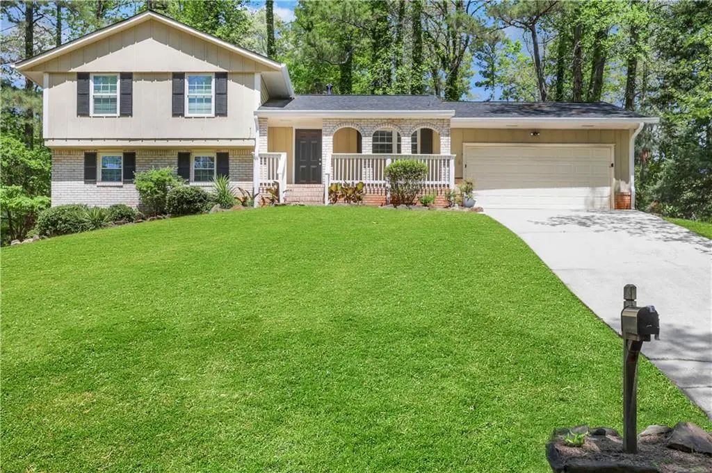 4329 Cedar Ridge Trail, Stone Mountain