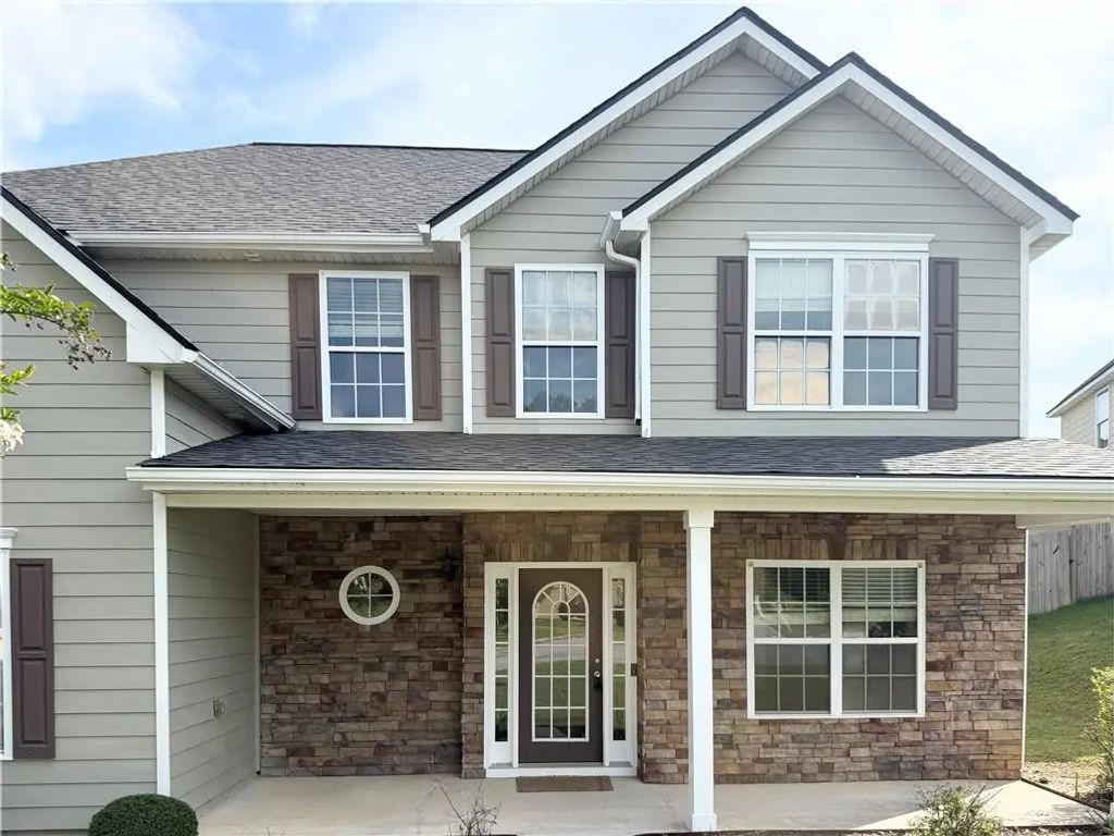 1115 Grey Rock Way, Suwanee