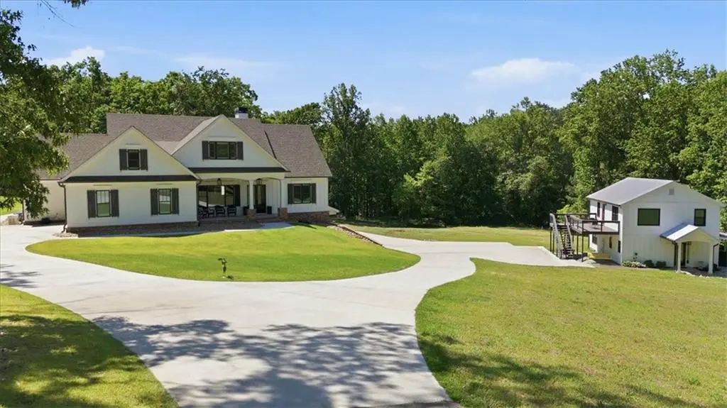 395 Heard Road, Canton