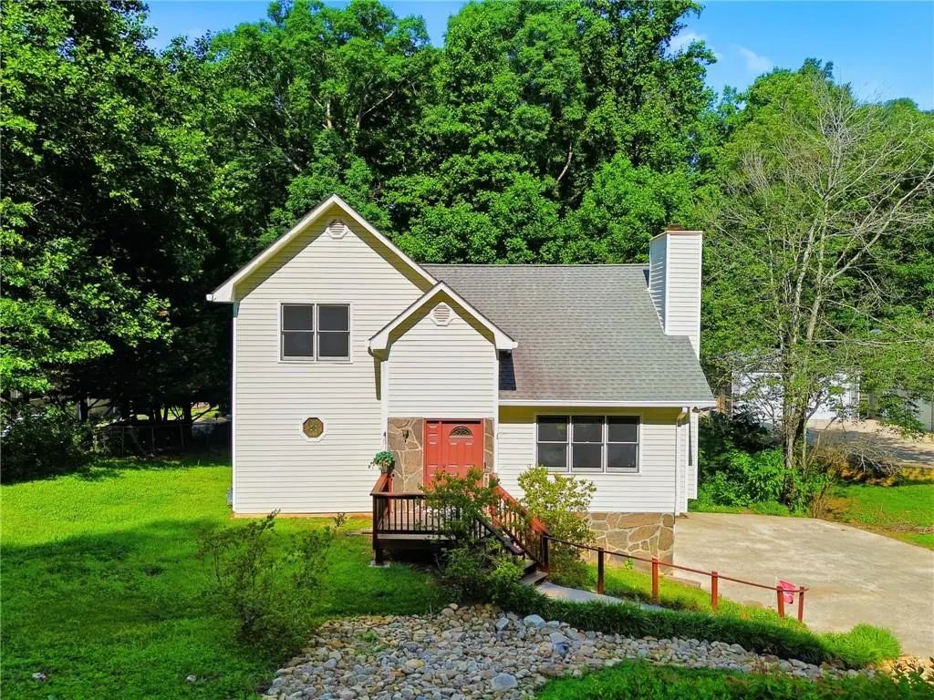 190 Lori Lane, Canton