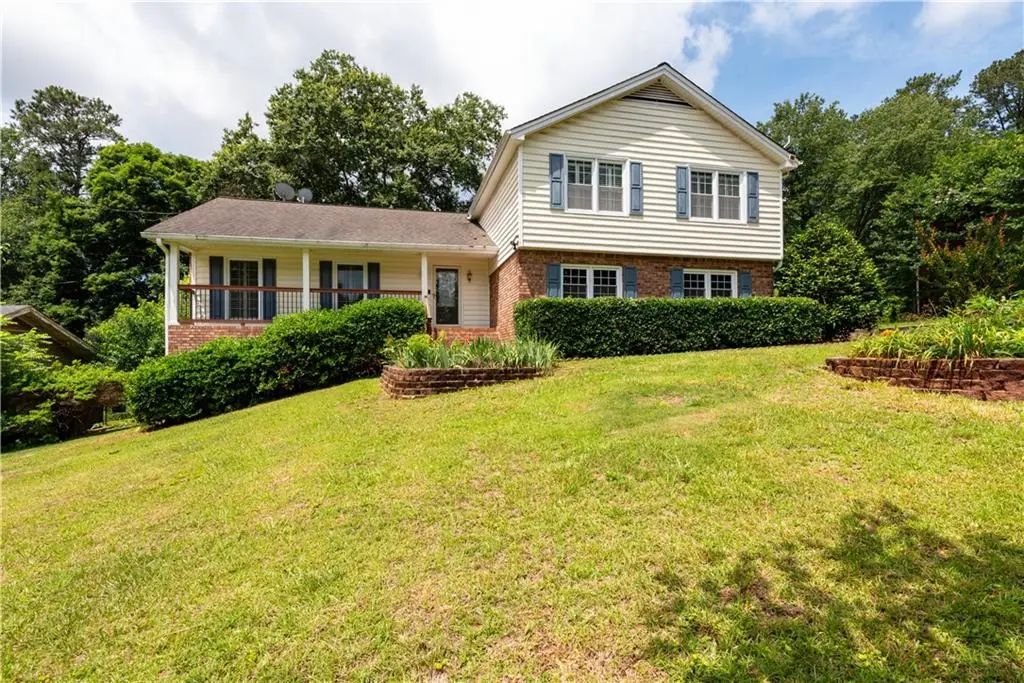 721 Dorsey Circle Sw, Lilburn