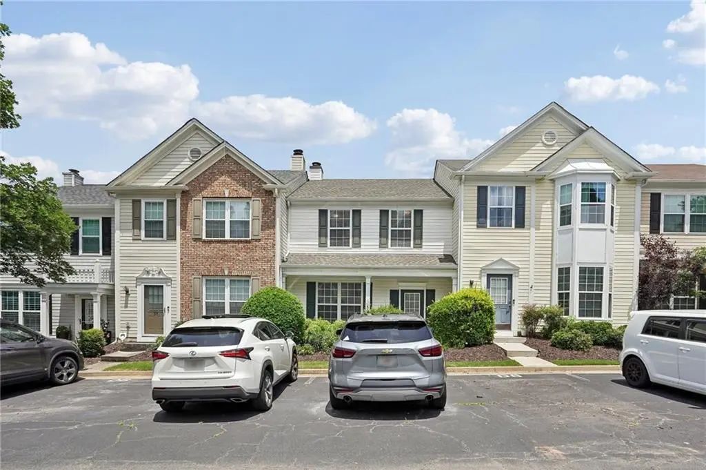 Unit D8 - 10900 Wittenridge Drive, Alpharetta